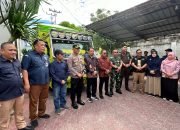 Wali Kota Gorontalo Hadiri Pendistribusian Logistik Pemilu 2024