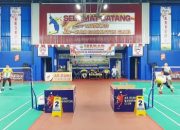Ketua DPRD Nasir Giasi Ramaikan Tanding Persahabatan Bulu Tangkis