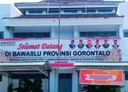 Ambil Keputusan Berdasarkan Pleno, Bawaslu Provinsi berikan teguran keras Anggota Bawaslu Boalemo