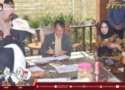 Pantarlih Coklit Data Pemilih di Kediaman Bupati Gorontalo Nelson Pomalingo