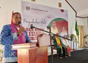 Boro Wakili Sahubawa Hadiri Pengukuhan Adat Raja Lesluru