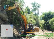 Camat Paleleh Pastikan Keberadaan Alat Berat Di Desa Dopalak Untuk Kantong Produksi Jalan