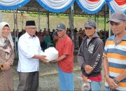 Sambut Ramadhan, Keluarga Haji Darem Berbagi Sembako Bersama Masyarakat Boalemo