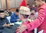 Tali Persahabatan Tak Terputus : Rachmat Gobel di Tengah Keluarga Alm. David Bobihoe
