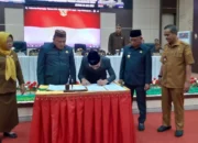 DPRD Pohuwato dan Pemkab Tandatangani Persetujuan Bersama Ranperda Pertanggungjawaban APBD 2024