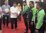 DPRD Pohuwato Berbagi Sembako untuk Driver Ojol, Kenang Almarhum Affan
