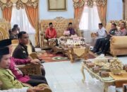 Kunjungan Kejati di Boalemo Disambut Adat Mopotilolo